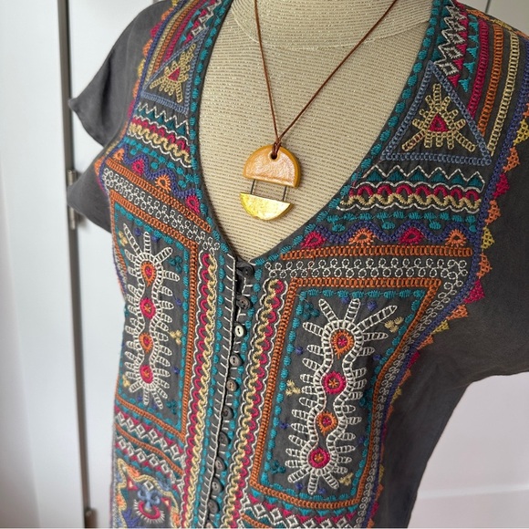 JOHNNY WAS Embroidered Linen Dress - Picture 5 of 8